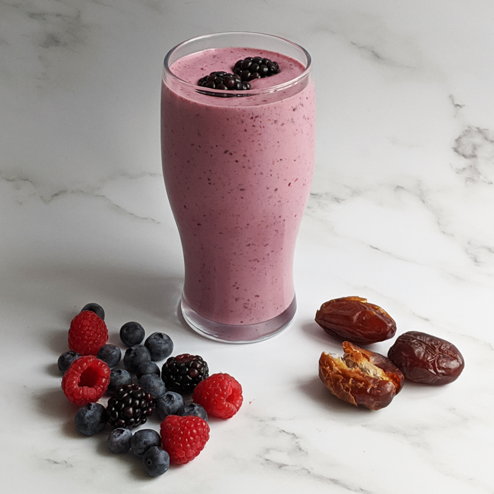 berries and tahini smoothie